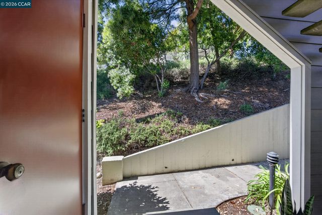 171 Norris Canyon Ter C, San Ramon, CA 94583