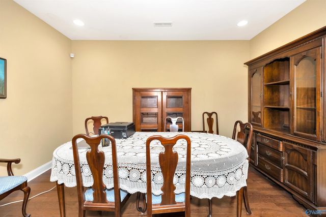 1013 Cresent Falls, Huntsville, AL 35806