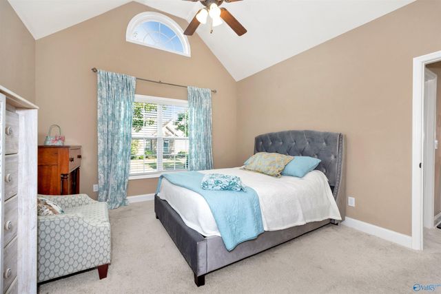 1013 Cresent Falls, Huntsville, AL 35806