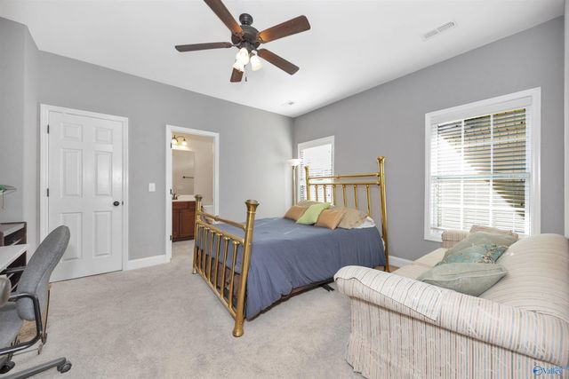 1013 Cresent Falls, Huntsville, AL 35806