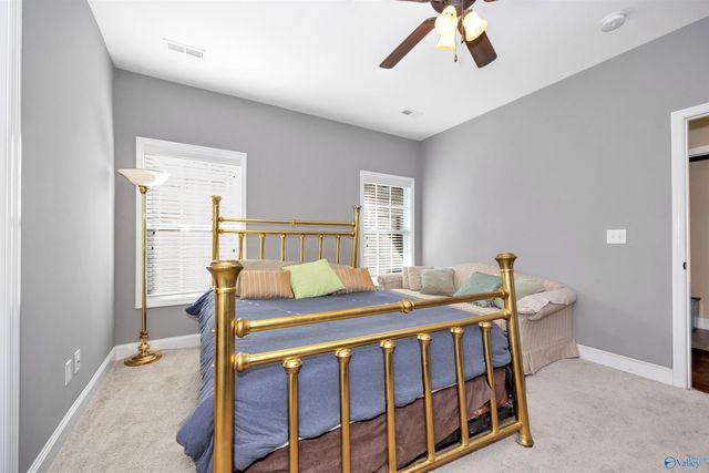 1013 Cresent Falls, Huntsville, AL 35806