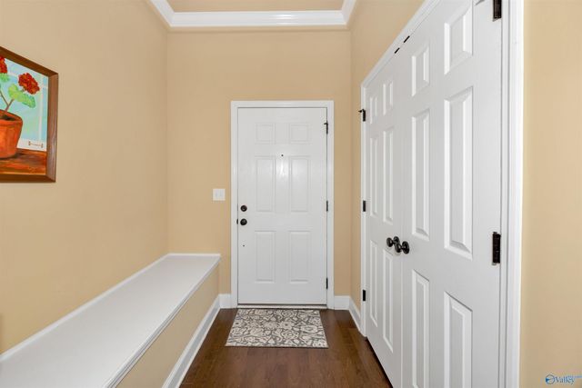 1013 Cresent Falls, Huntsville, AL 35806
