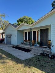 3212 Bonnie Brae Avenue, Fort Worth, TX 76111