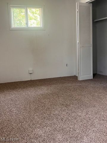 296 Sanderson Avenue, Campbell, OH 44405