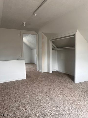 296 Sanderson Avenue, Campbell, OH 44405