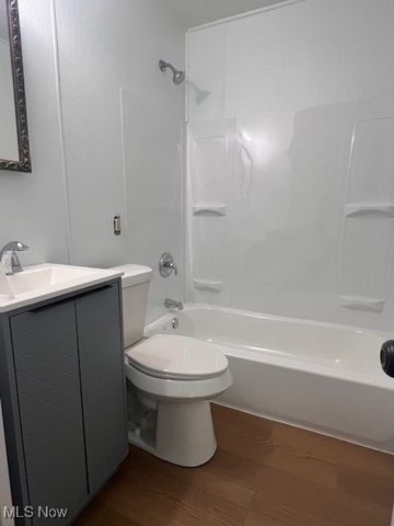 296 Sanderson Avenue, Campbell, OH 44405