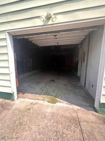 296 Sanderson Avenue, Campbell, OH 44405