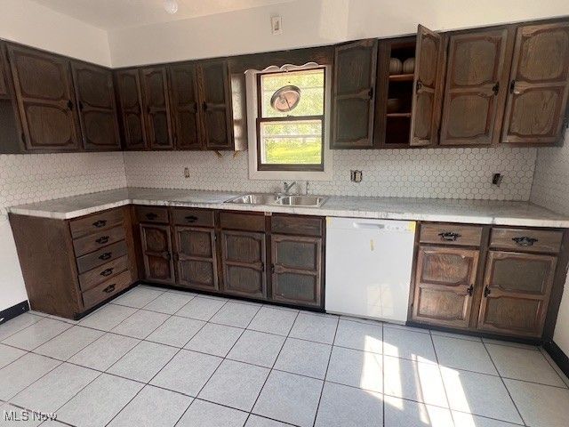 296 Sanderson Avenue, Campbell, OH 44405