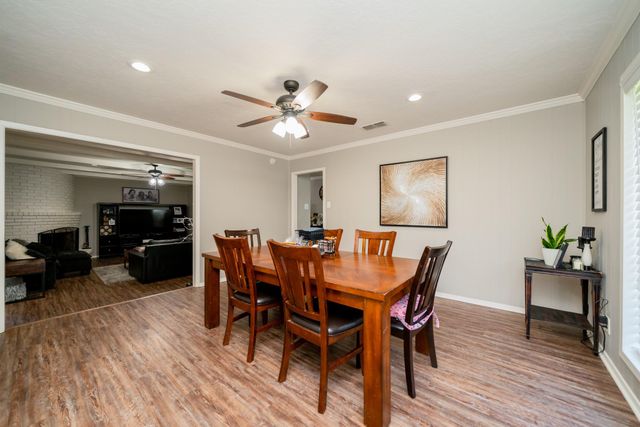 317 E Robinwood, White Oak, TX 75693