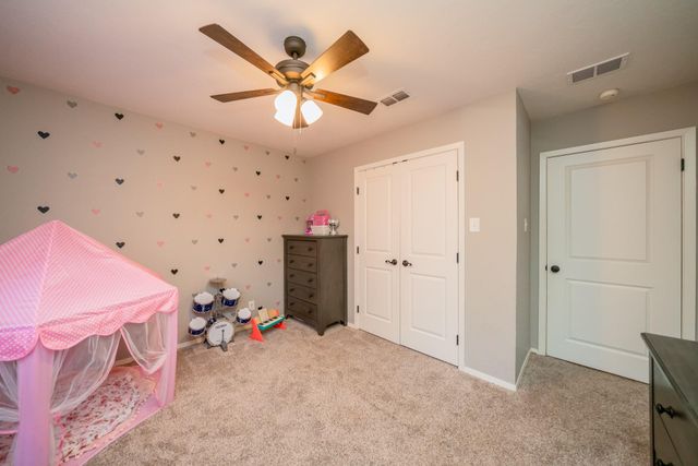 317 E Robinwood, White Oak, TX 75693