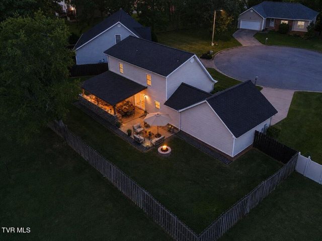 11 Mannington Court, Johnson City, TN 37604