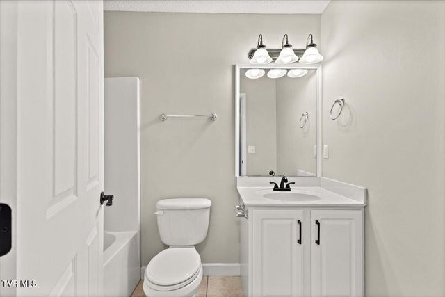 11 Mannington Court, Johnson City, TN 37604