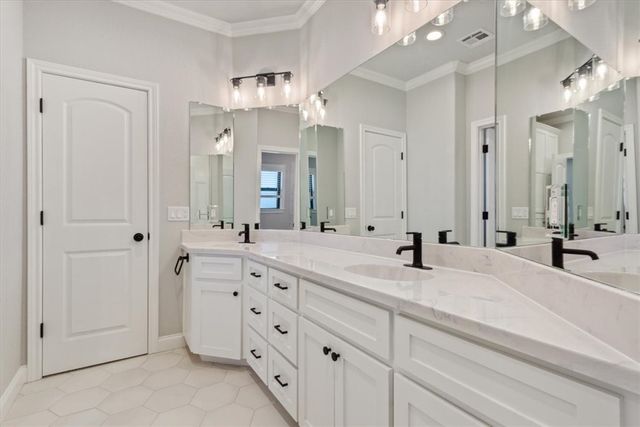 1425 & 1429 Tranquility Trail, Woodway, TX 76712