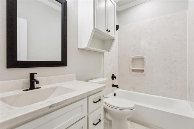 1425 & 1429 Tranquility Trail, Woodway, TX 76712