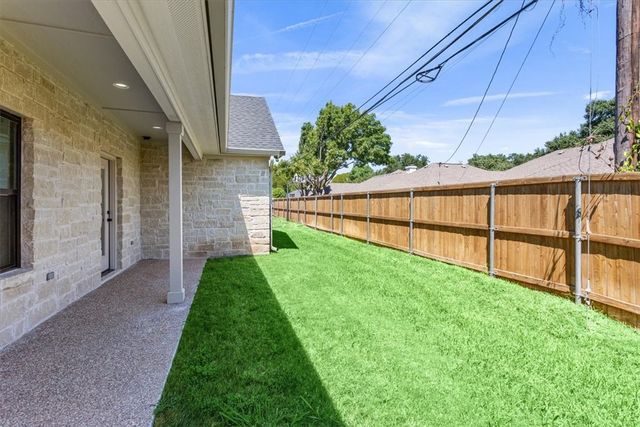 1425 & 1429 Tranquility Trail, Woodway, TX 76712