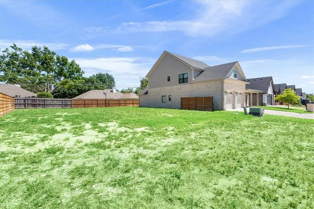 1425 & 1429 Tranquility Trail, Woodway, TX 76712