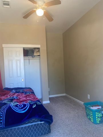 3011 Anne St, Stockton, CA 95206