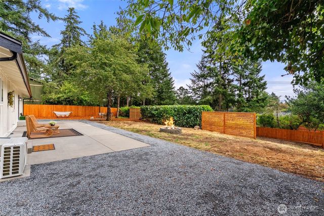 1402 159th Street Ct E, Tacoma, WA 98445