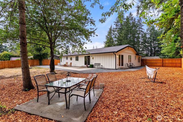 1402 159th Street Ct E, Tacoma, WA 98445