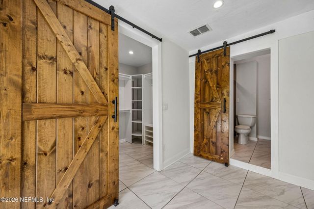 3647 CORONADO Road, Jacksonville, FL 32217