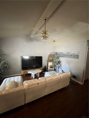 3705-3707 Oldenburg Ln Lane, College Station, TX 77845