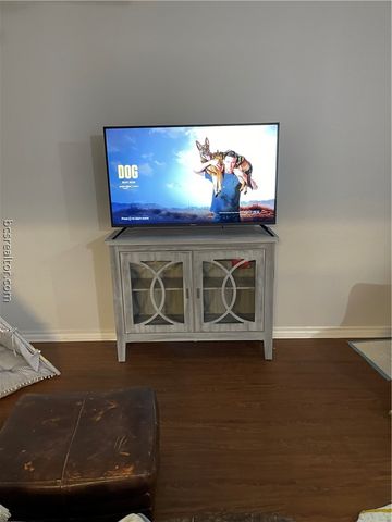 3705-3707 Oldenburg Ln Lane, College Station, TX 77845