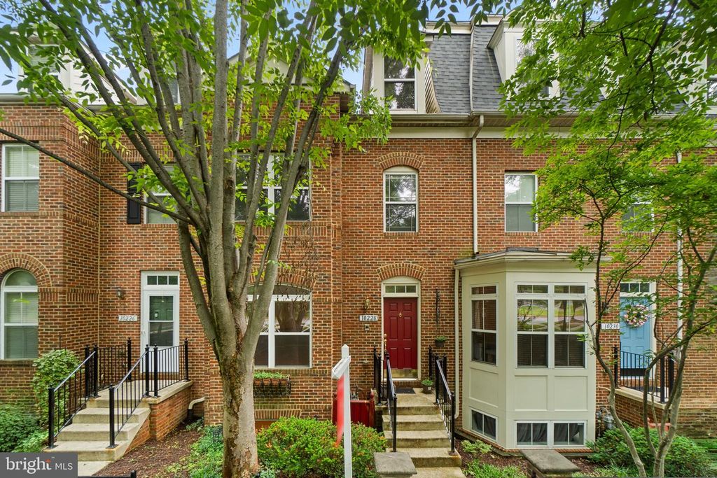 Image 1 of property listing at 10228 RUTLAND ROUND RD #26, Columbia, MD 21044
