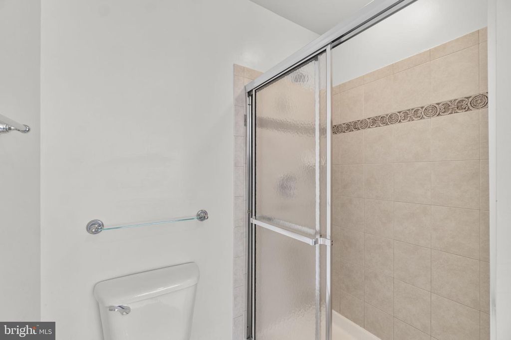 Image 18 of property listing at 10228 RUTLAND ROUND RD #26, Columbia, MD 21044