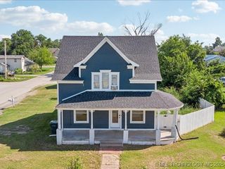 402 E Patti Page Boulevard, Claremore, OK 74017