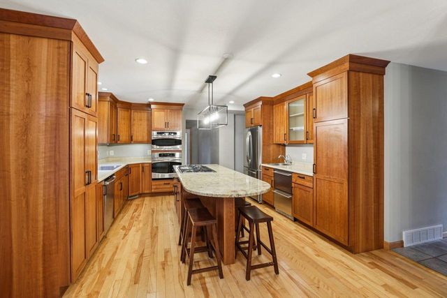 203 Melody Lane, Verona, WI 53593