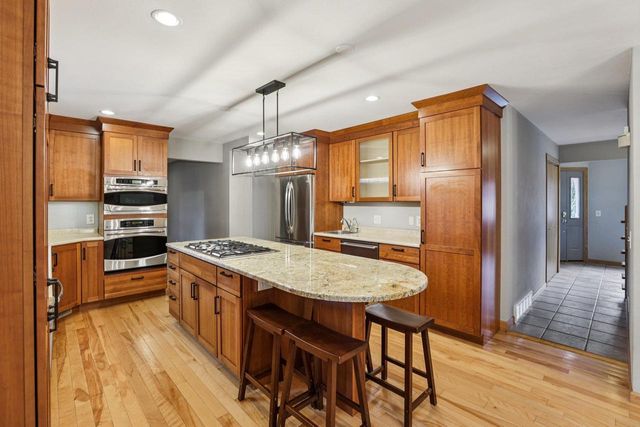 203 Melody Lane, Verona, WI 53593