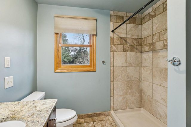 203 Melody Lane, Verona, WI 53593