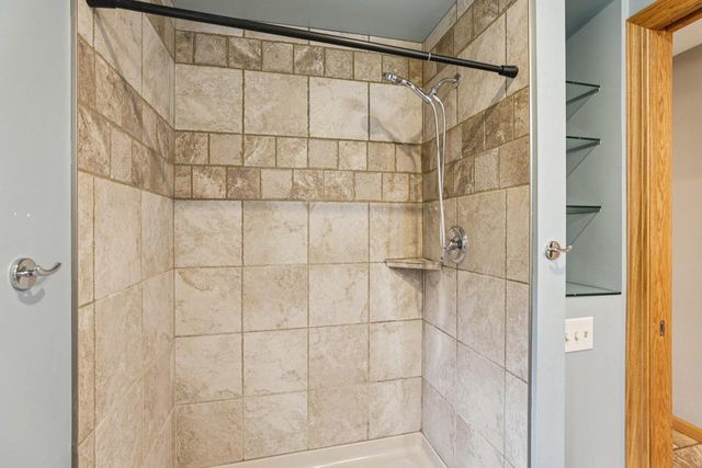 203 Melody Lane, Verona, WI 53593