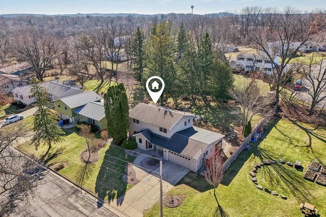 203 Melody Lane, Verona, WI 53593