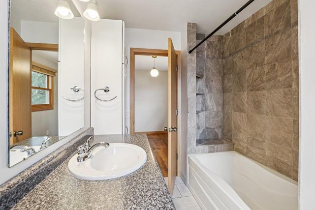 203 Melody Lane, Verona, WI 53593