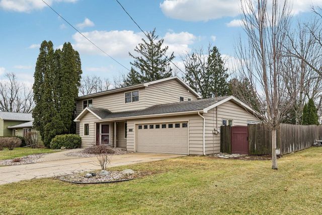 203 Melody Lane, Verona, WI 53593