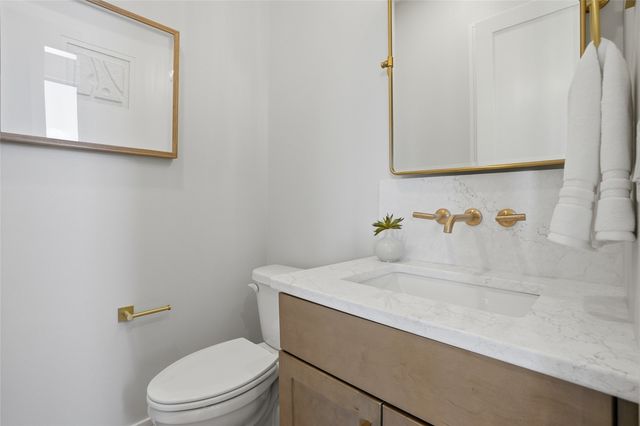 1204 Timber Trail, Solon, IA 52333