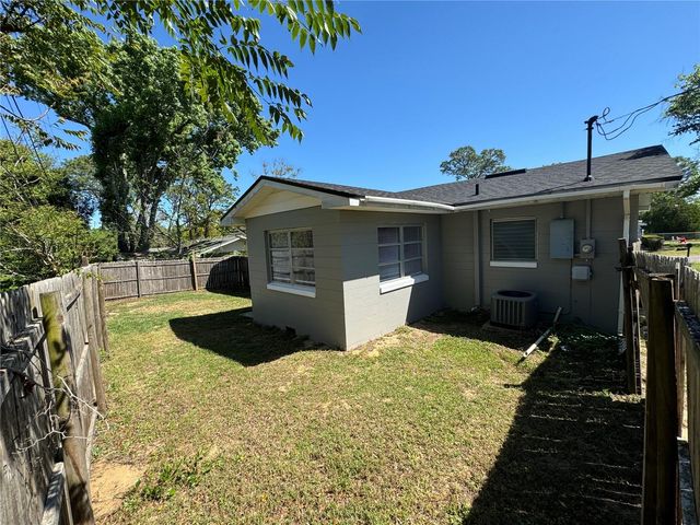 460 MOUNT VERNON COURT, Eustis, FL 32726