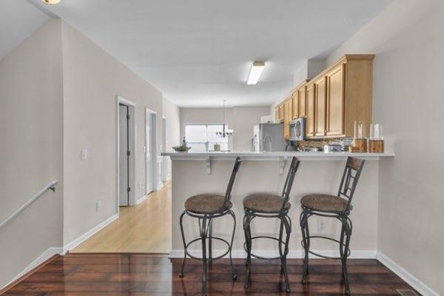 2275 Spin Drift Way, Lawrenceville, GA 30043