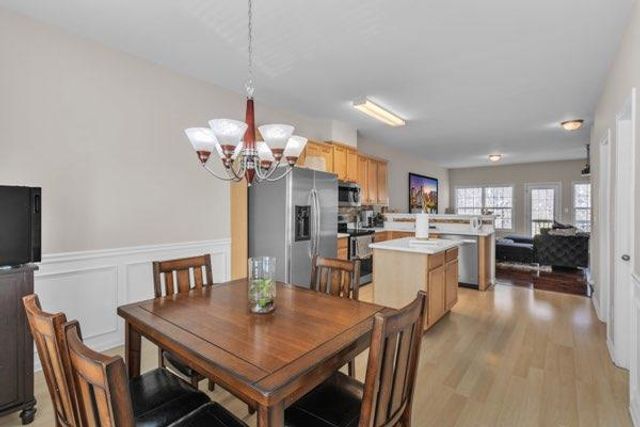 2275 Spin Drift Way, Lawrenceville, GA 30043