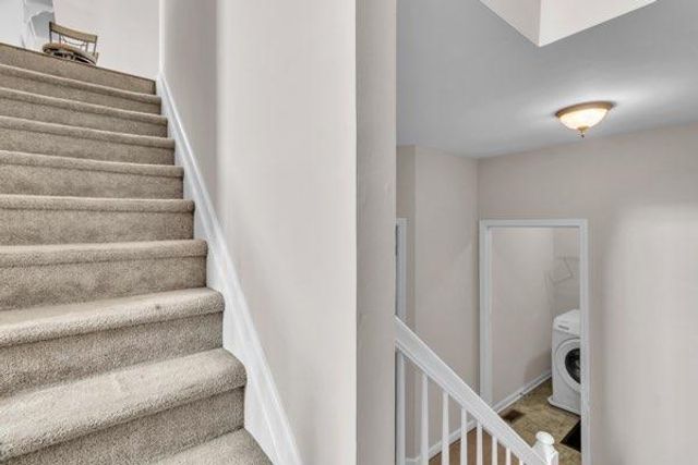 2275 Spin Drift Way, Lawrenceville, GA 30043