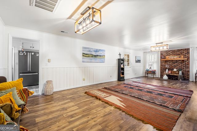 436 Tommy Irvin Road, Mount Airy, GA 30563