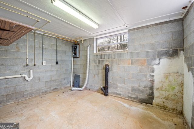 436 Tommy Irvin Road, Mount Airy, GA 30563