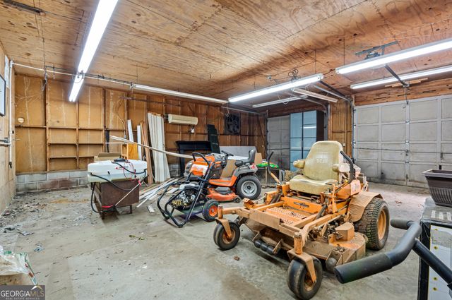 436 Tommy Irvin Road, Mount Airy, GA 30563