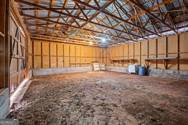 436 Tommy Irvin Road, Mount Airy, GA 30563