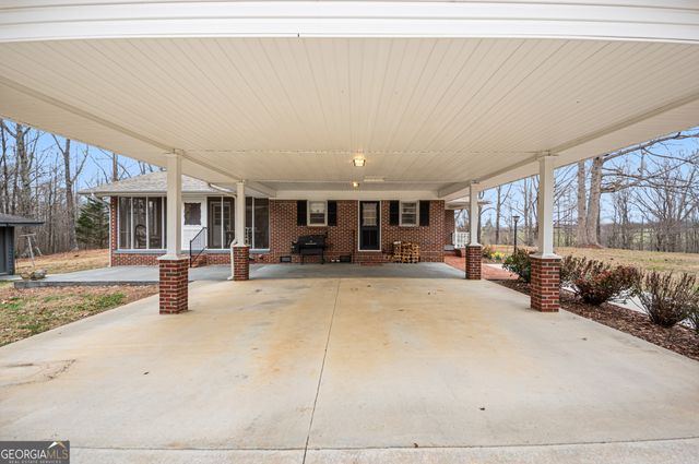 436 Tommy Irvin Road, Mount Airy, GA 30563