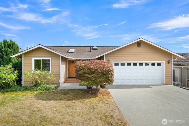 4771 S Golf Course Drive, Blaine, WA 98230