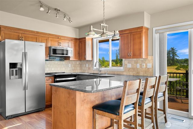 4771 S Golf Course Drive, Blaine, WA 98230