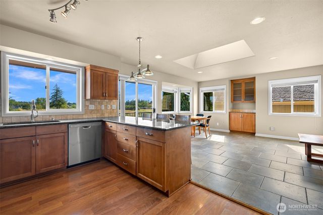 4771 S Golf Course Drive, Blaine, WA 98230