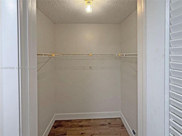 995 SW 84th Avenue 309, Miami, FL 33144